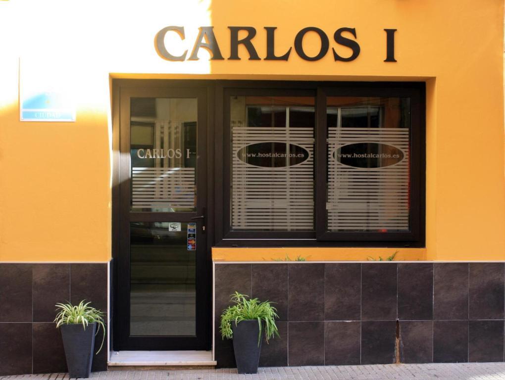 Hostal Carlos I La Línea de la Concepción Екстериор снимка